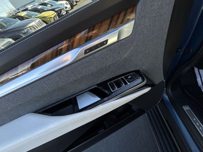 2025 Cadillac Escalade Premium Luxury Platinum