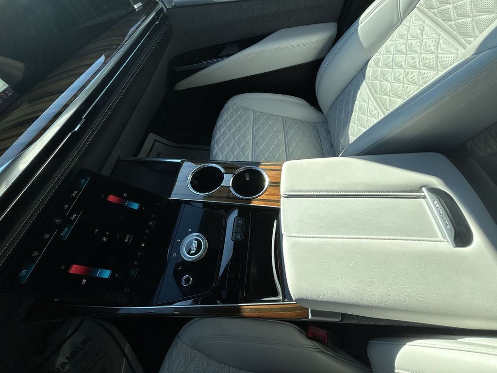 2025 Cadillac Escalade Premium Luxury Platinum