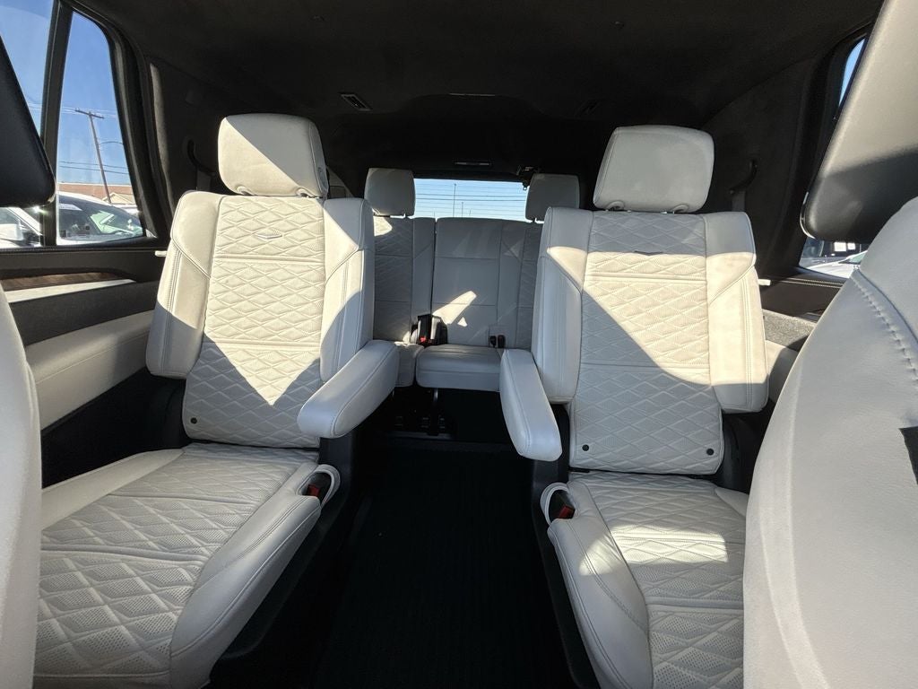 2025 Cadillac Escalade Premium Luxury Platinum