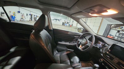 2021 Nissan Altima 2.0 SR