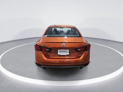 2021 Nissan Altima 2.0 SR