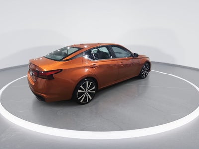 2021 Nissan Altima 2.0 SR