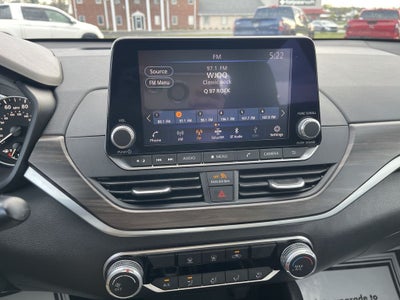 2024 Nissan Altima 2.5 SV