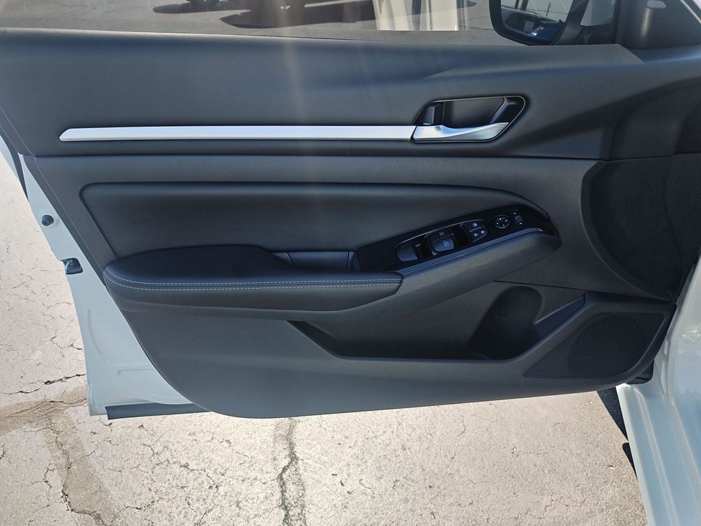 2025 Nissan Altima 2.5 SL