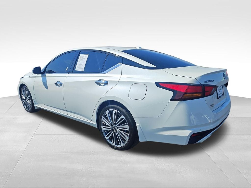 2025 Nissan Altima 2.5 SL
