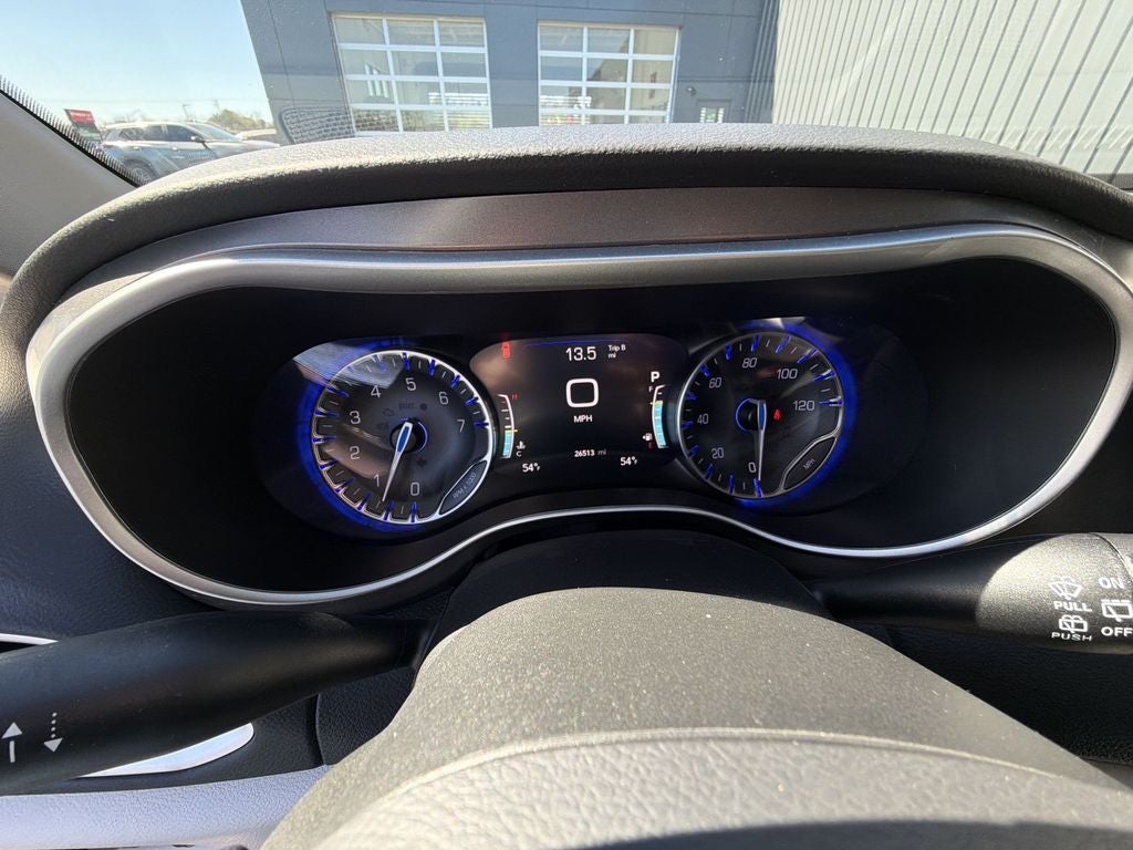 2024 Chrysler Pacifica Touring L