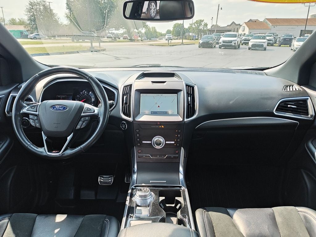 2020 Ford Edge ST