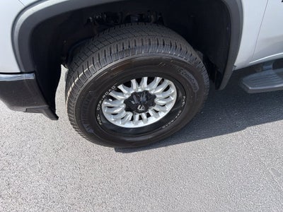 2023 Chevrolet Silverado 2500HD Custom