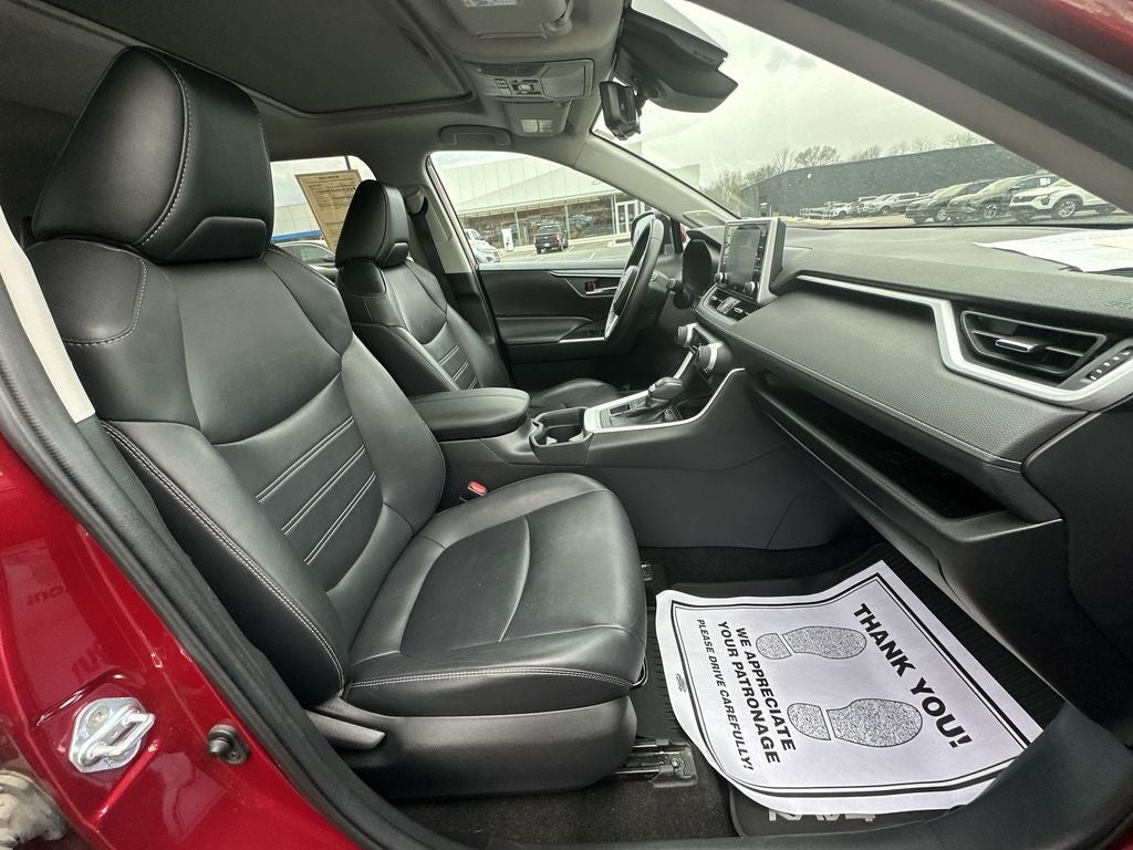 2019 Toyota RAV4 XLE Premium