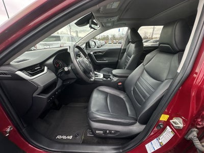 2019 Toyota RAV4 XLE Premium