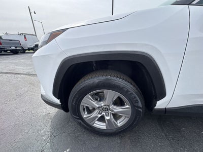 2022 Toyota RAV4 XLE