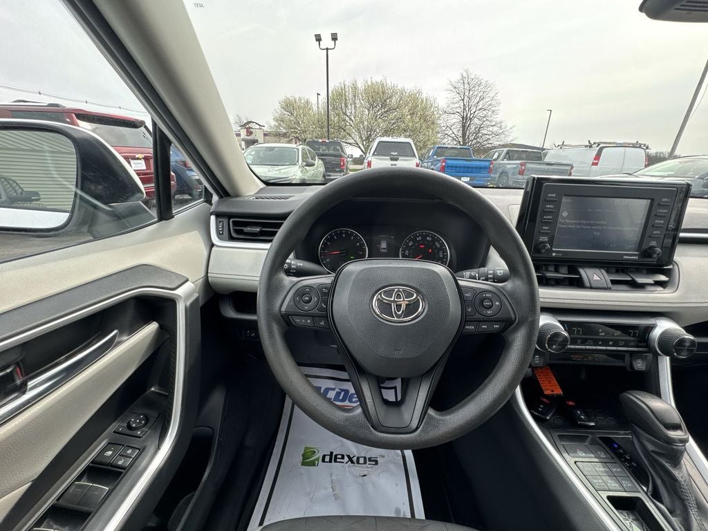 2022 Toyota RAV4 XLE