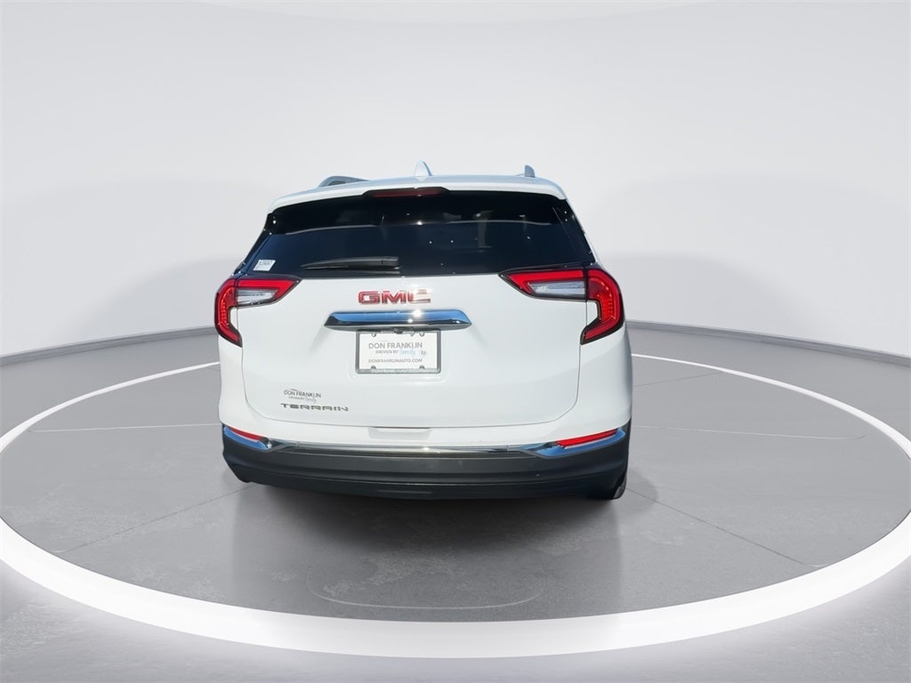 2022 GMC Terrain SLT