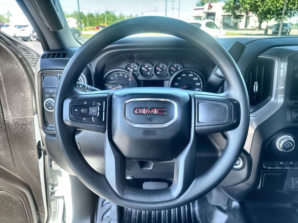 2023 GMC Sierra 1500 Pro