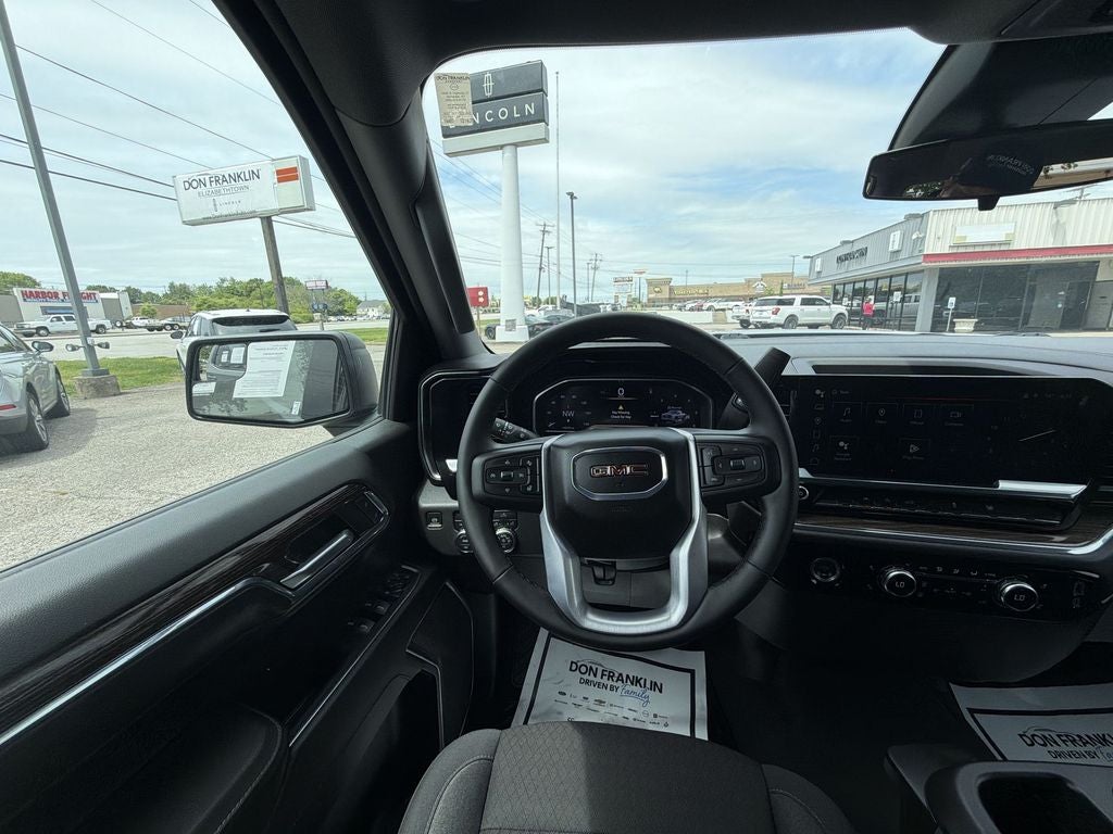 2024 GMC Sierra 1500 Elevation