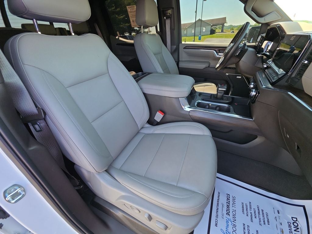 2024 GMC Sierra 1500 SLT