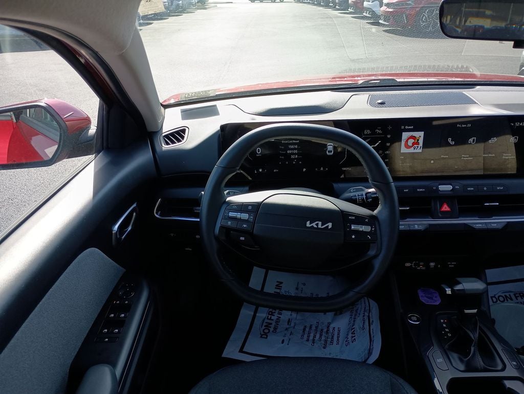 2025 Kia K4 EX