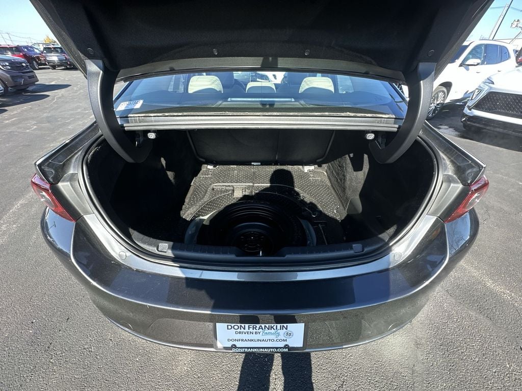 2025 Mazda Mazda3 2.5 S Preferred Package