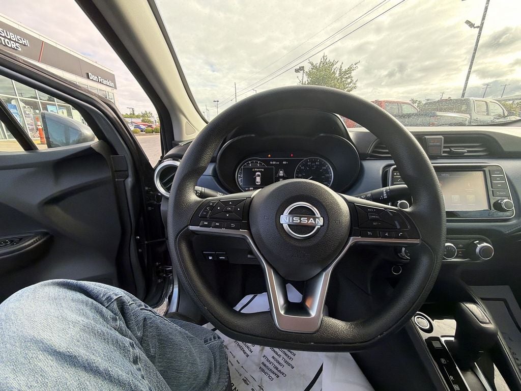 2024 Nissan Versa 1.6 SV