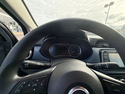 2024 Nissan Versa 1.6 SV