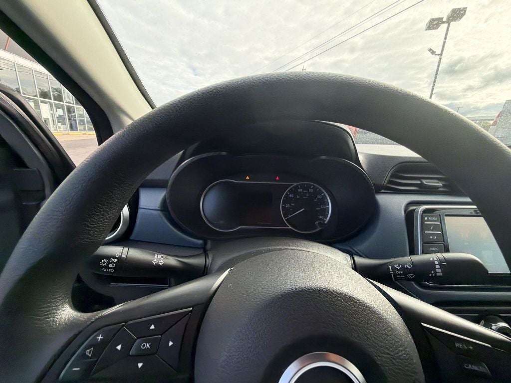2024 Nissan Versa 1.6 SV