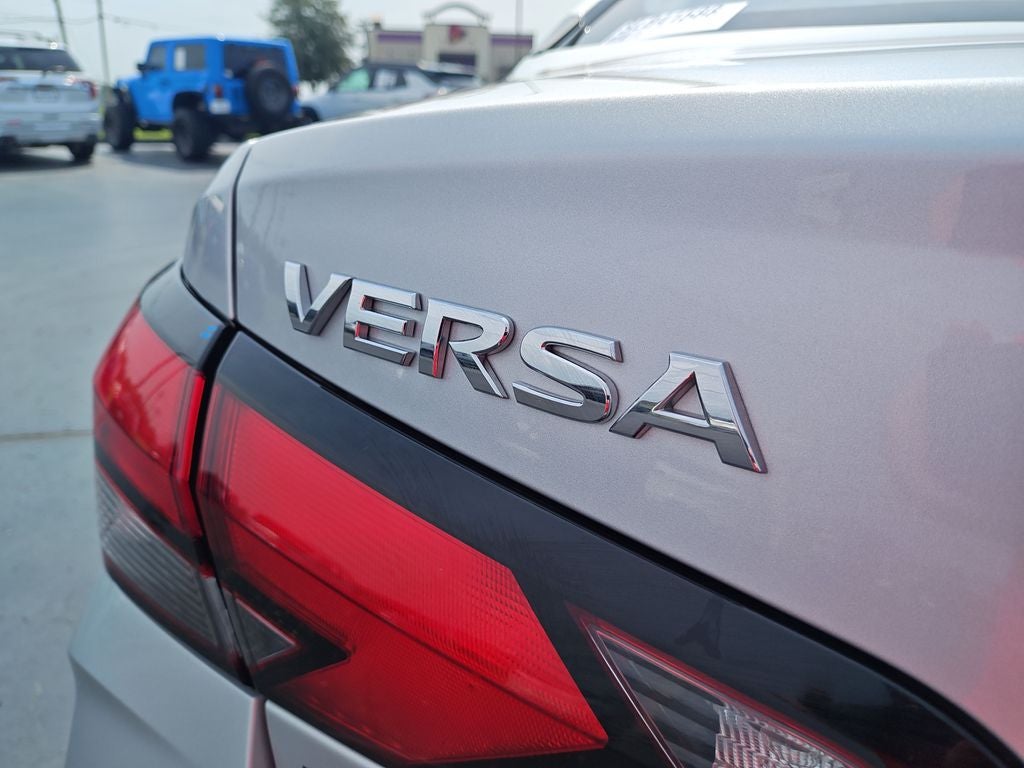 2025 Nissan Versa 1.6 SV