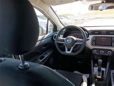 2022 Nissan Versa 1.6 SV