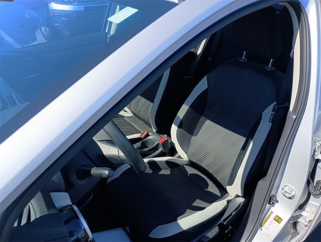 2022 Nissan Versa 1.6 SV