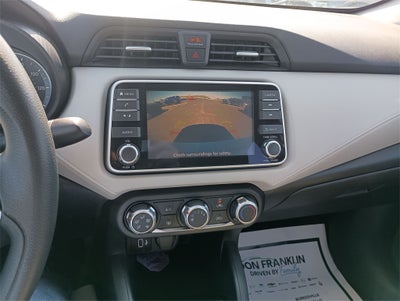 2022 Nissan Versa 1.6 SV