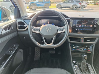 2025 Volkswagen Taos 1.5T SE Black