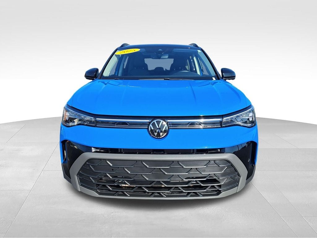 2025 Volkswagen Taos 1.5T SE Black