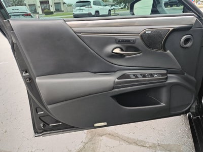 2019 Lexus ES 350 F Sport