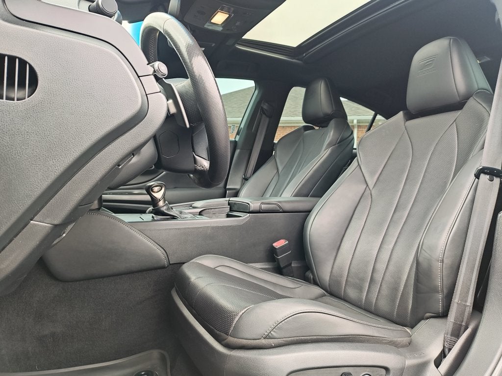 2019 Lexus ES 350 F Sport
