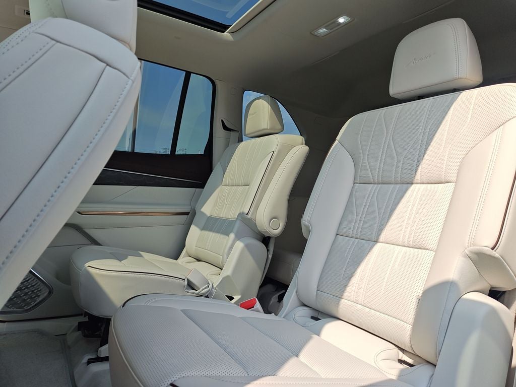 2025 Buick Enclave Avenir