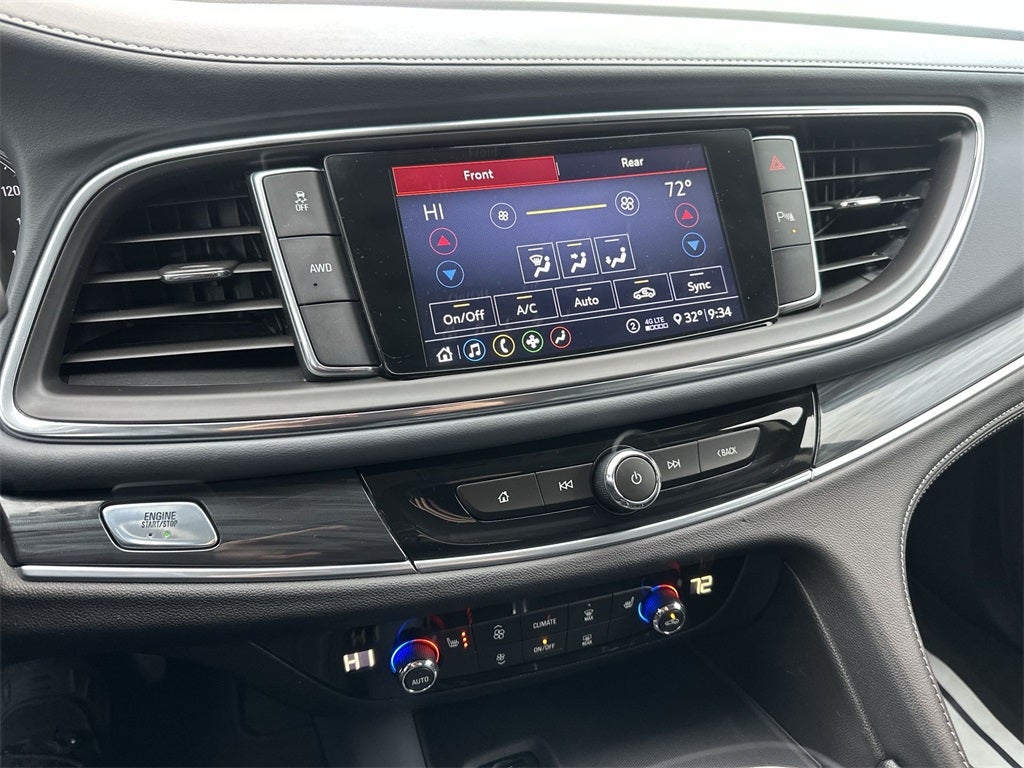 2021 Buick Enclave Essence