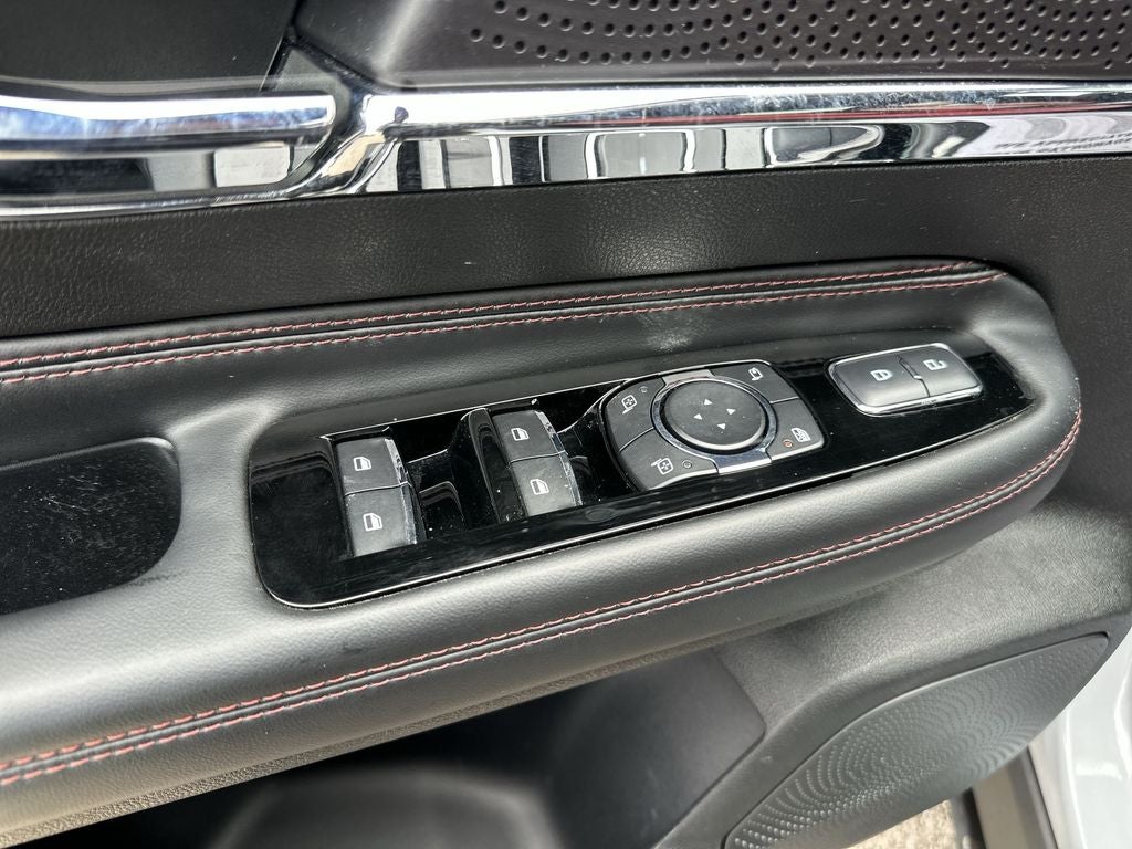 2025 Lincoln Corsair Reserve