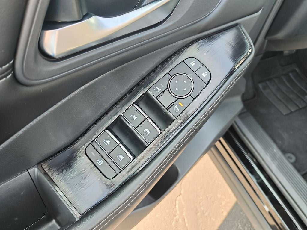 2026 Nissan Rogue SL