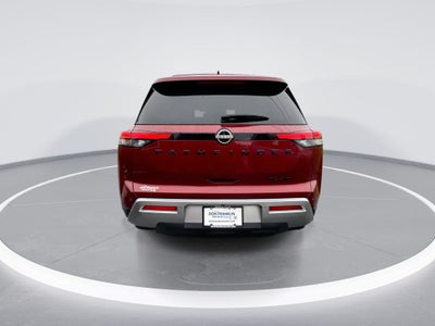 2022 Nissan Pathfinder SL