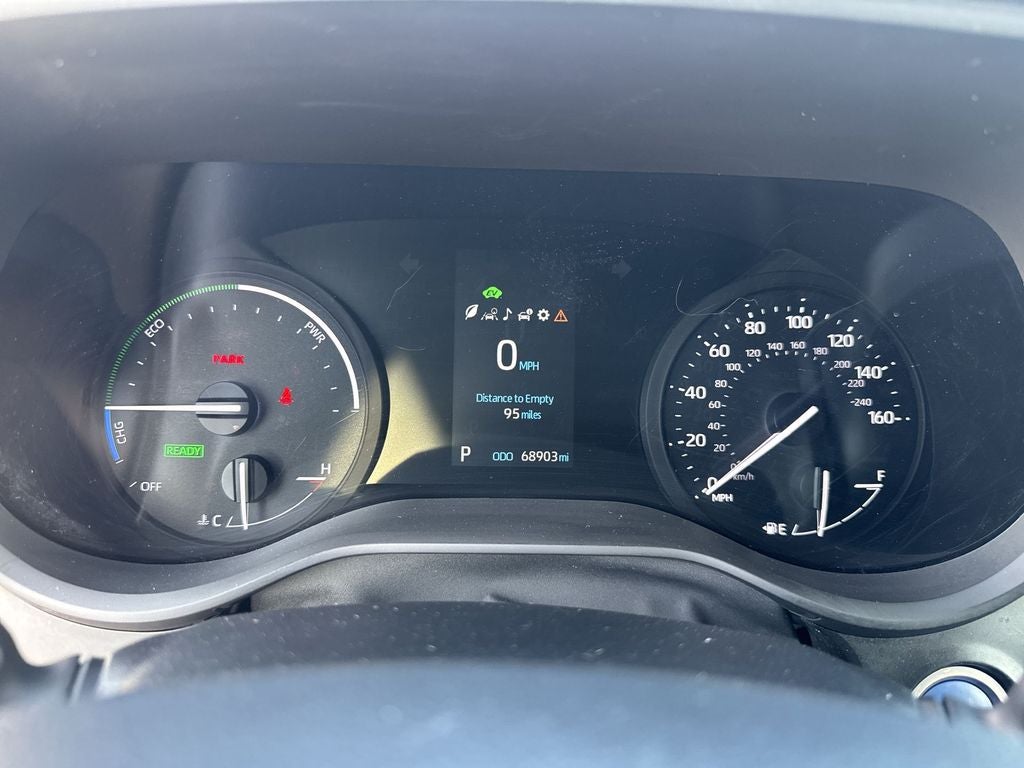 2022 Toyota Sienna LE 8 Passenger