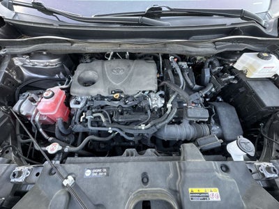 2022 Toyota Sienna LE 8 Passenger