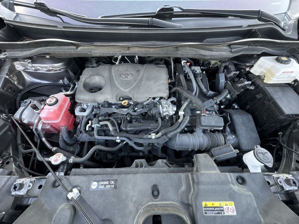 2022 Toyota Sienna LE 8 Passenger