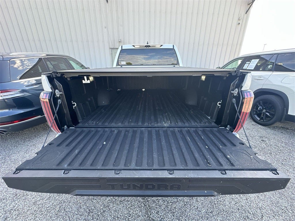 2022 Toyota Tundra Hybrid Platinum