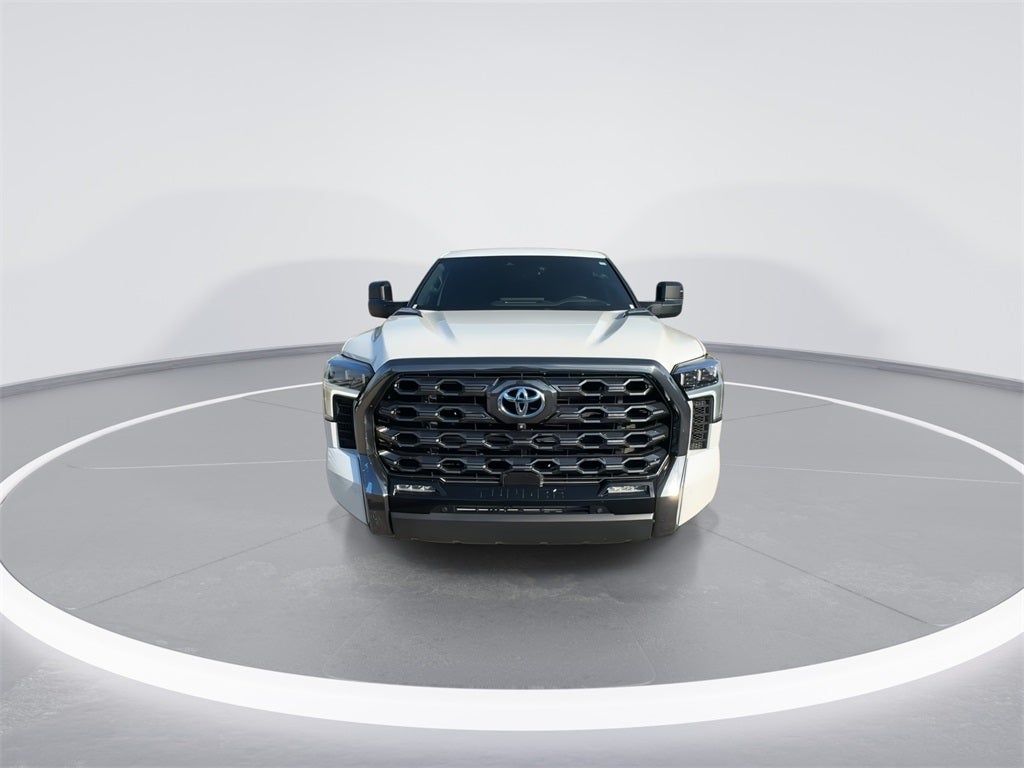 2022 Toyota Tundra Hybrid Platinum