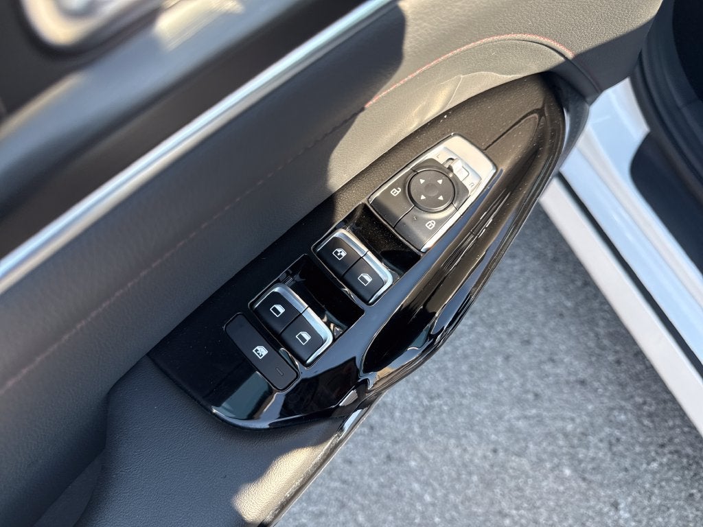 2024 Kia K5 GT