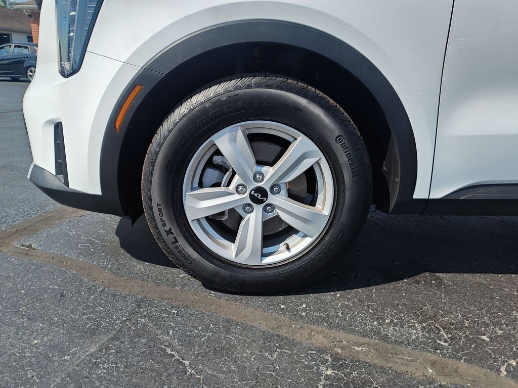 2025 Kia Sorento LX
