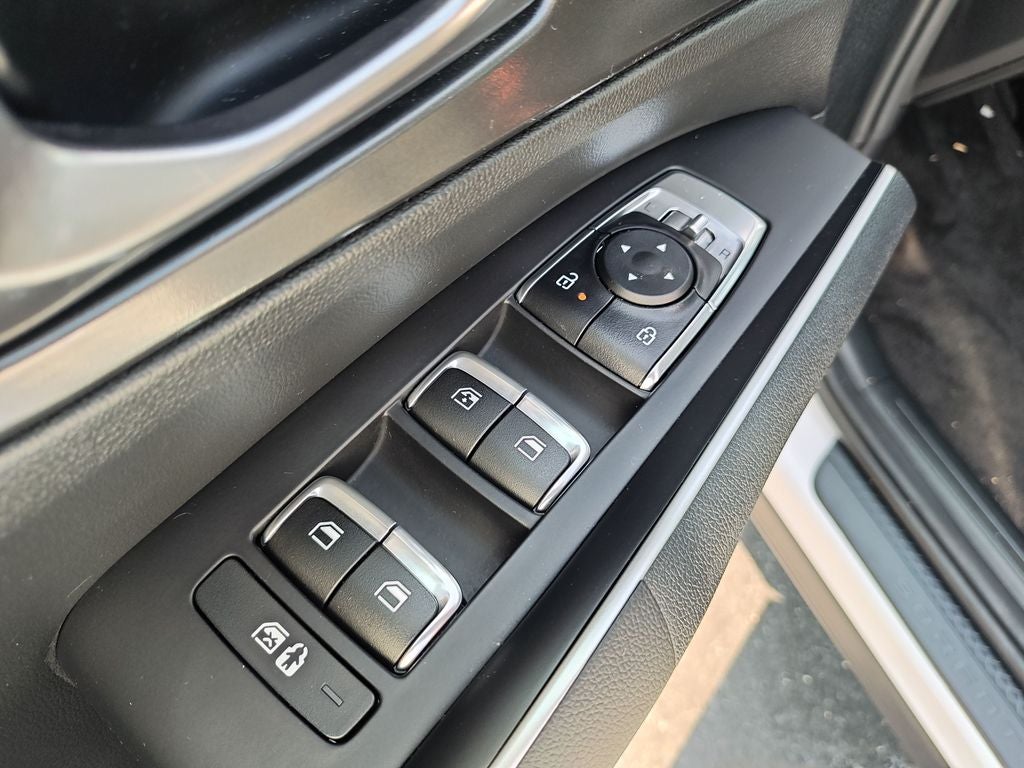 2025 Kia Sorento LX