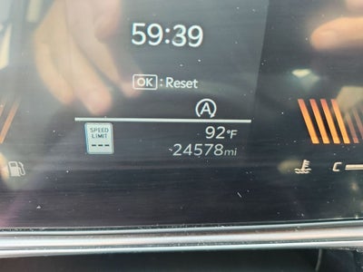 2025 Kia Sorento LX