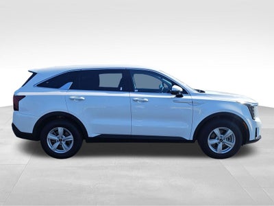 2025 Kia Sorento LX