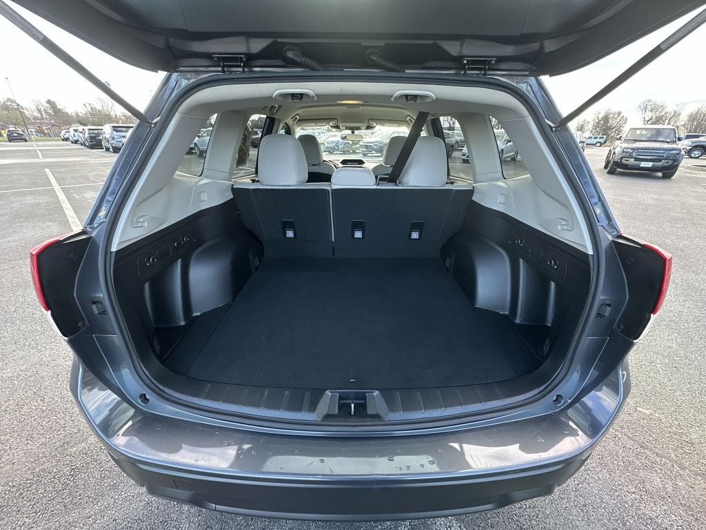 2023 Subaru Forester Base