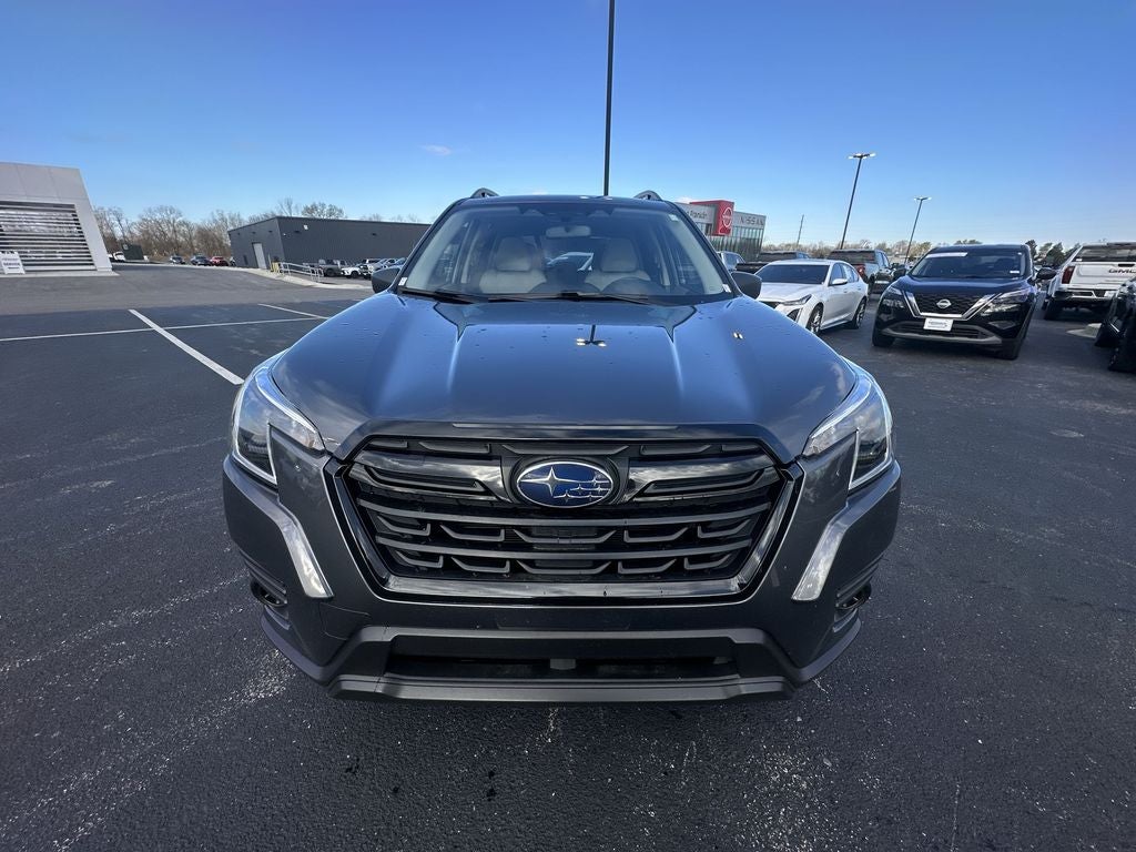 2023 Subaru Forester Base